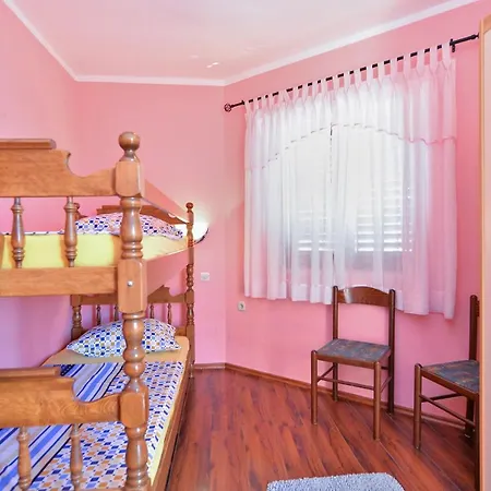 1737 Villa