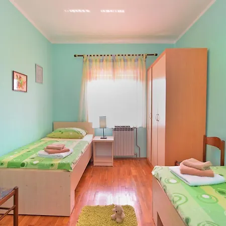 Villa 1737 *