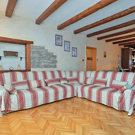 1737 Cabrunici