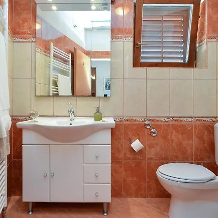 Villa 1737 *